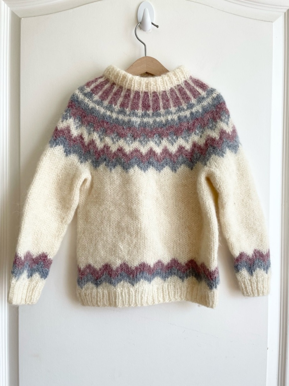 The Handknitting Association Wool Sweater Fair Isle Girl’s Sz 4-6 Pure New Wool